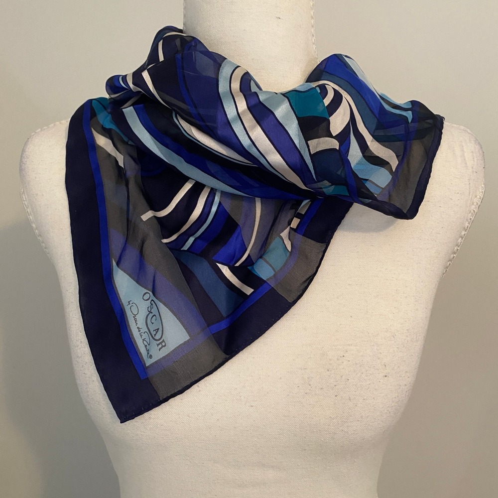 Oscar de la Renta Scarf Blue Silk Abstract Orb Geometric Square Designer Mod Lux